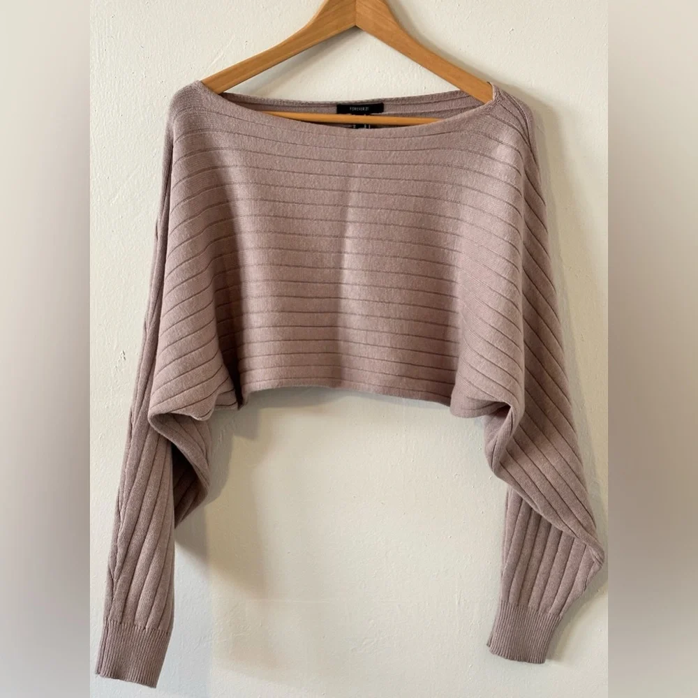 🌸Forever 21 Tan / Brown Size Medium Cropped Knit Sweater